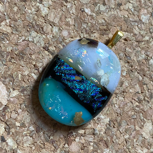 ⭐️ you are HEAVENLY [GLASS PENDANT] 🚀 astro beach