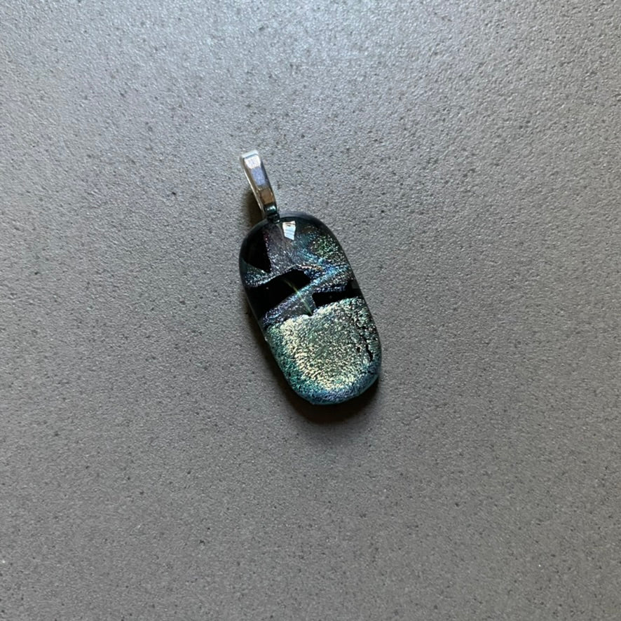 ⭐️ you are MOONKISSED [GLASS PENDANT] 🚀 create your path