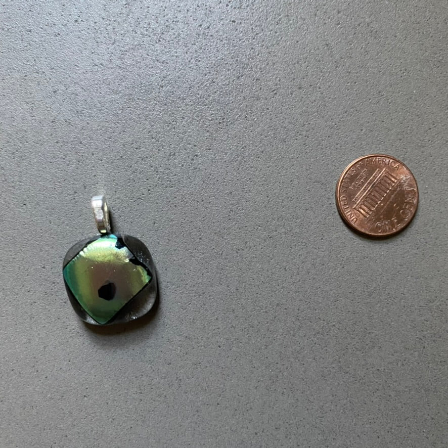 ⭐️ you are MOONKISSED [GLASS PENDANT] 🚀 under my own vine