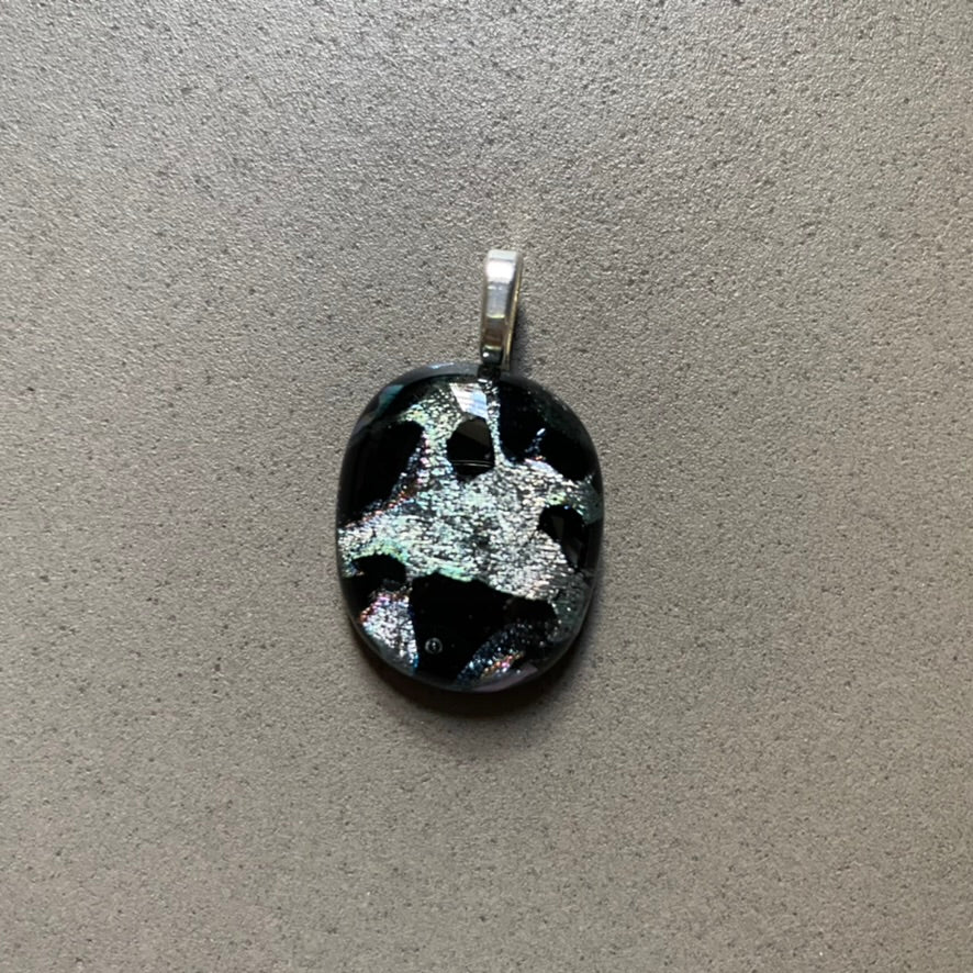 ⭐️ you are MOONKISSED [GLASS PENDANT] 🚀 starfish