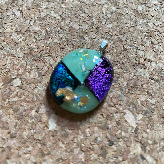 ⭐️ you are HEAVENLY [GLASS PENDANT] 🚀 berry patch